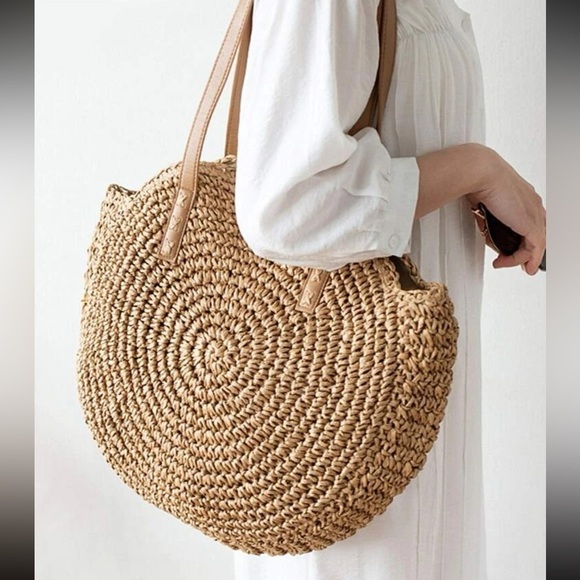 Jenny Louise Boutique Handbags - Portable, Lightweight Minimalist Rattan Summer Bag